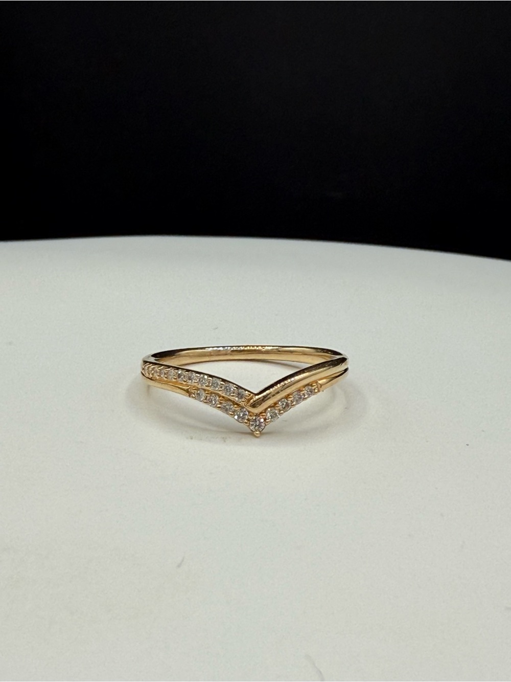 Natural Diamond 14k Yellow Gold Chevron Ring Size 7 | Dainty Gold Ring